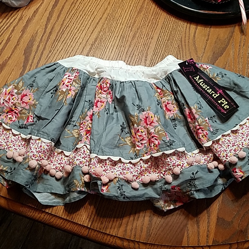 Mustard pie skirt size 8